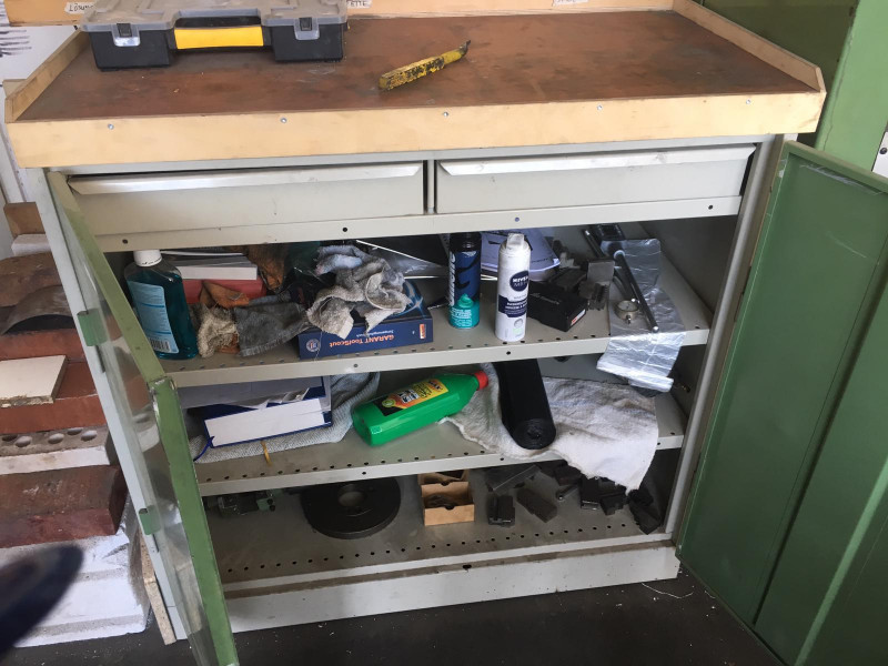 drehbank_zubehoer_schrank_.jpeg drehbank_zubehoer_schrank_.jpeg