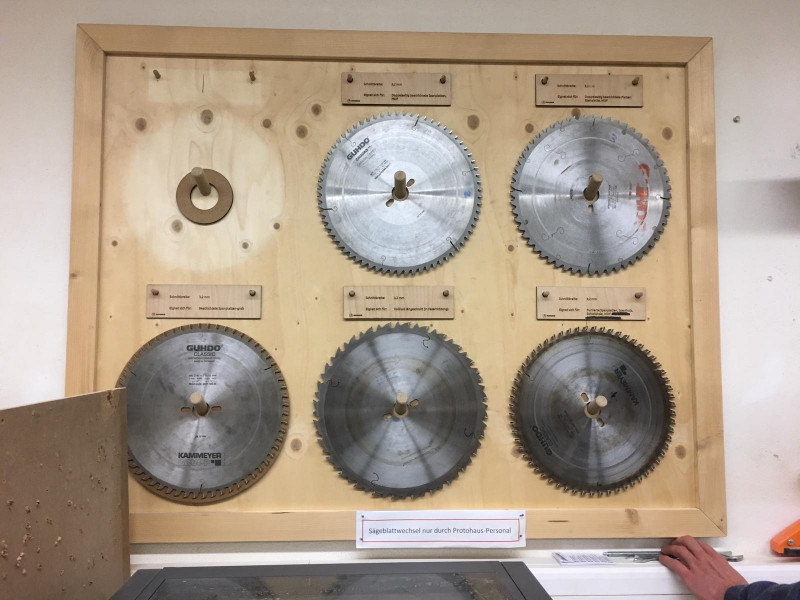 saegenblaette.jpeg saegenblaette.jpeg